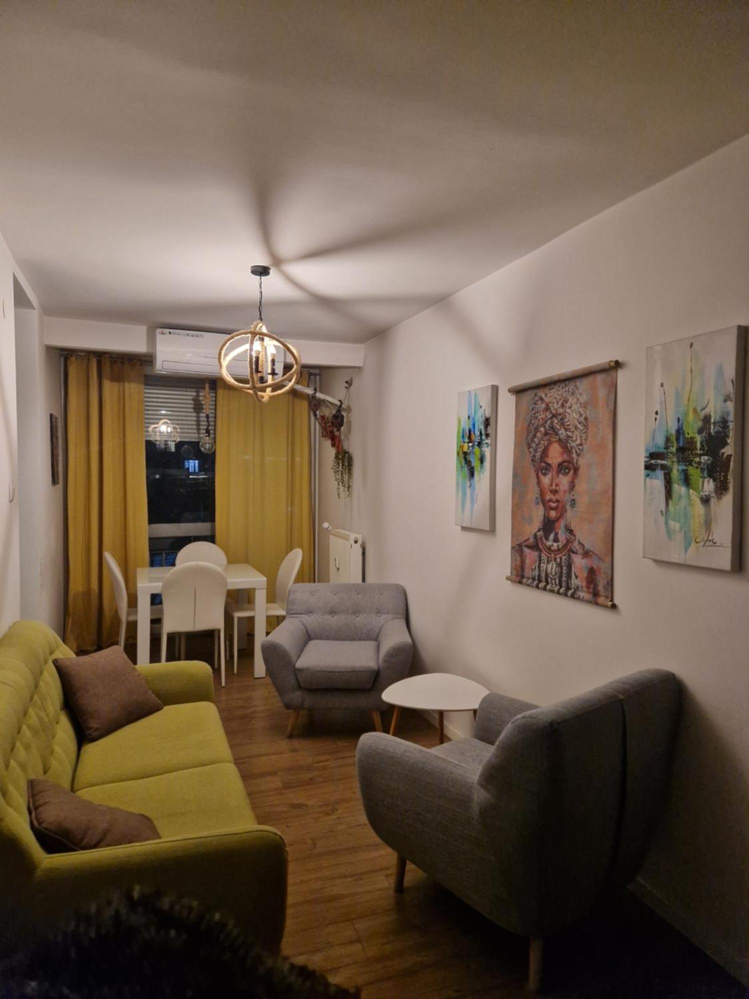 Aaa Apartment Приштина Екстер'єр фото